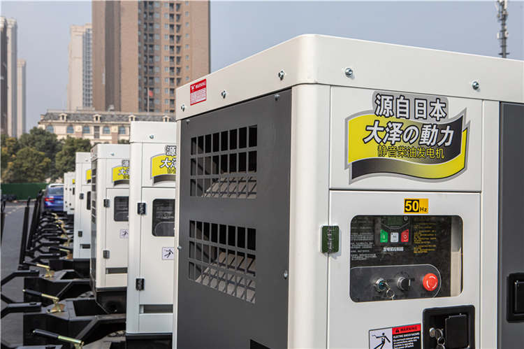 不用加油的to32000et30kw柴油發(fā)電機(jī)