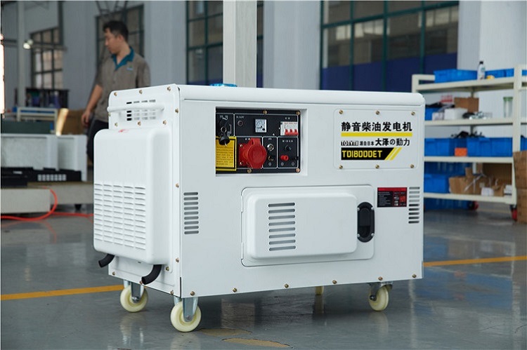 15kw柴油發(fā)電機(jī)和15kw汽油發(fā)電機(jī)那個(gè)噪音大